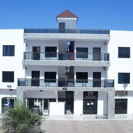 The View Apartments Brusubi Exterior foto